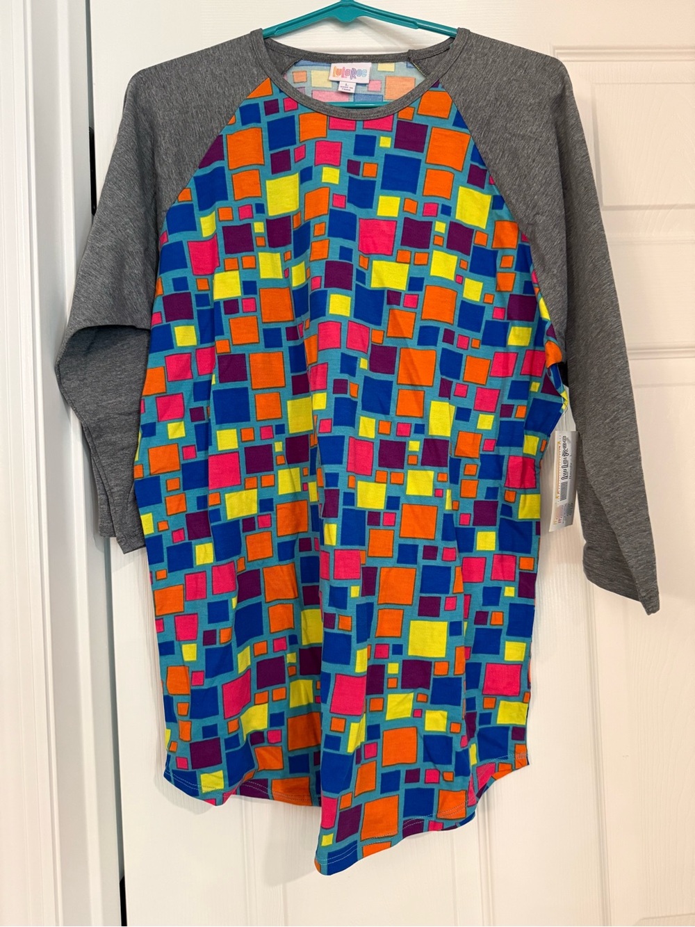 LuLaRoe Randy Colorblock Geometric Raglan Shirt - Multicolor/Gray